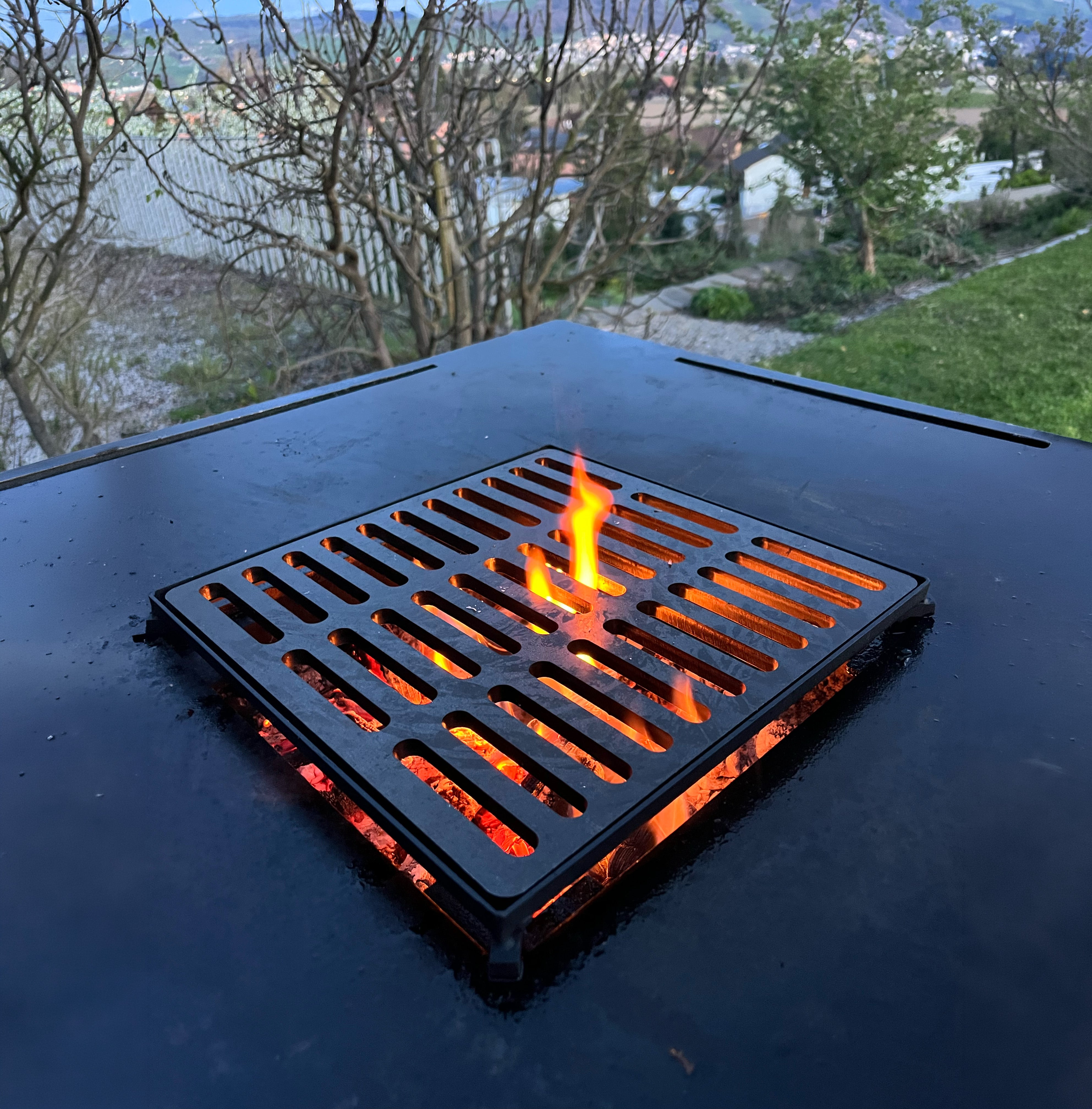 Zentral-Grillrost aus Edelstahl – Für Grillen über dem Feuer